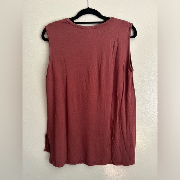Pebble and stone | brown tank top with split hem | size L - Picture 3 of 8